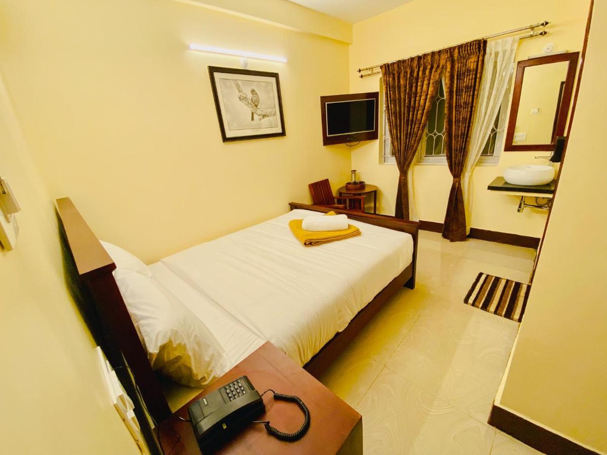 Aakash Rooms&Cottages, Ooty Exteriör bild