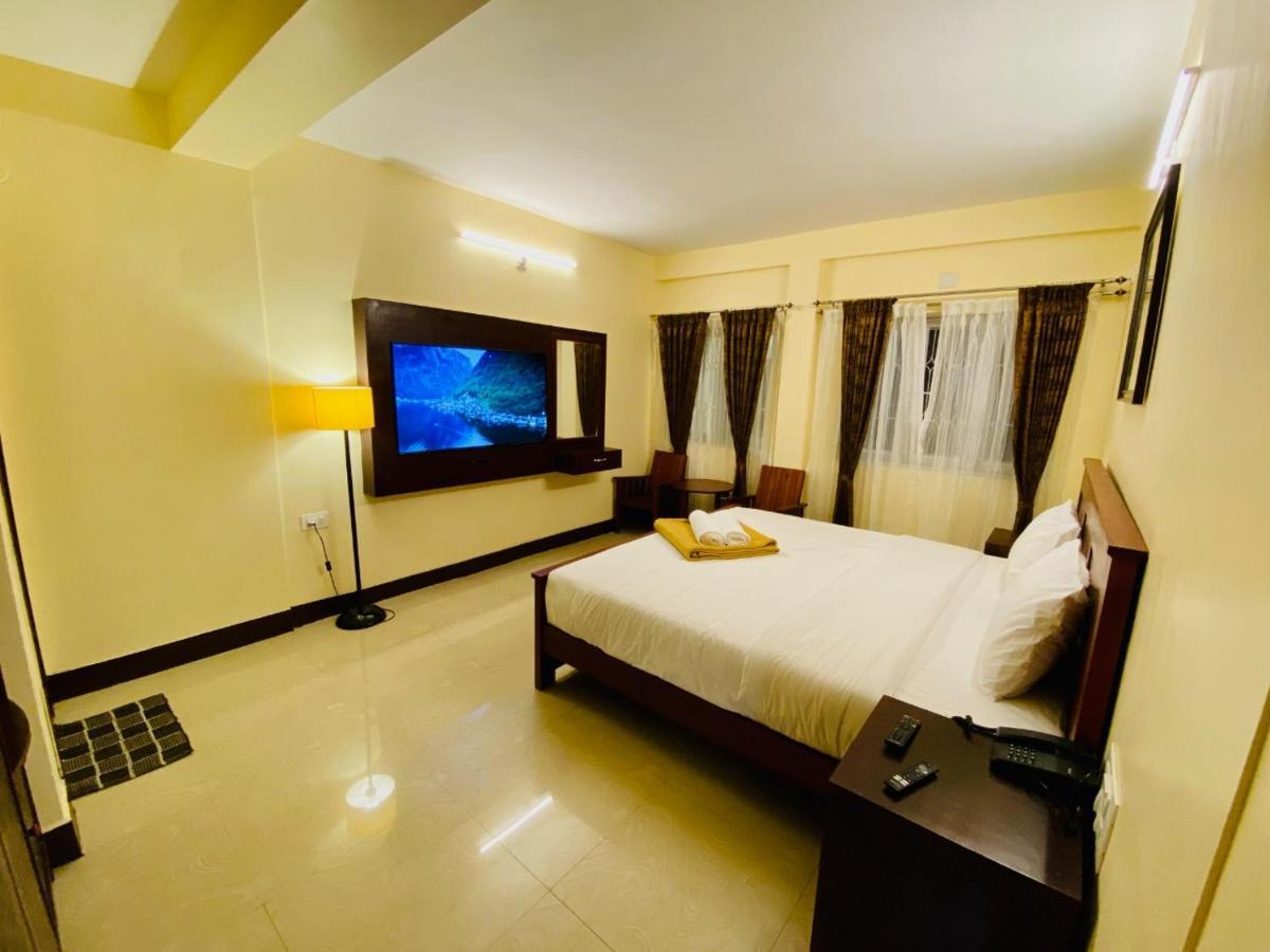 Aakash Rooms&Cottages, Ooty Exteriör bild