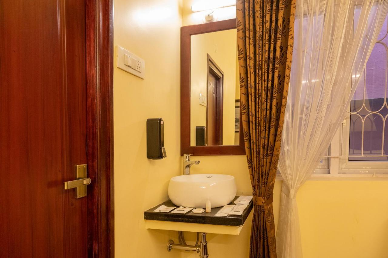 Aakash Rooms&Cottages, Ooty Exteriör bild