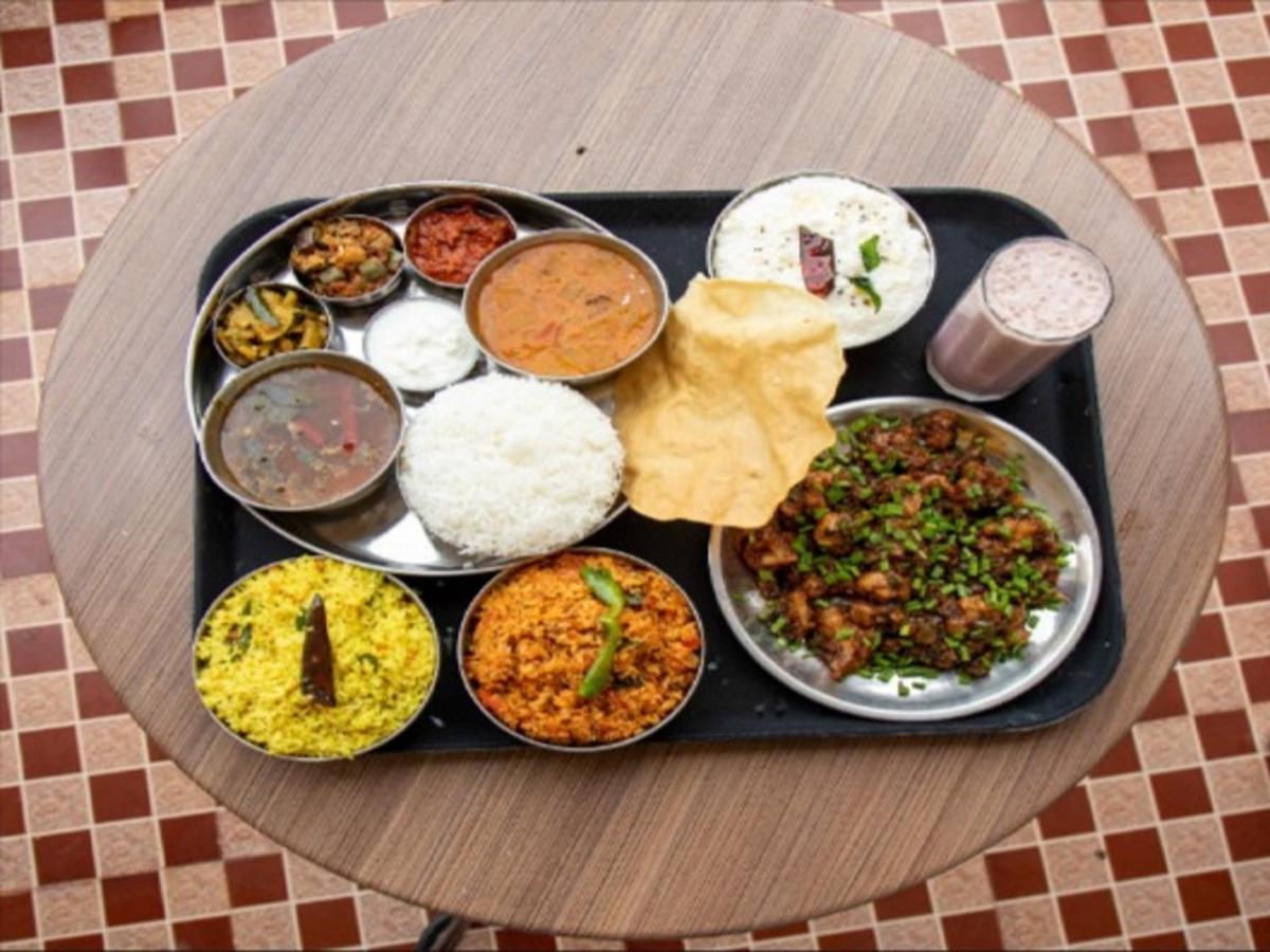 Aakash Rooms&Cottages, Ooty Exteriör bild